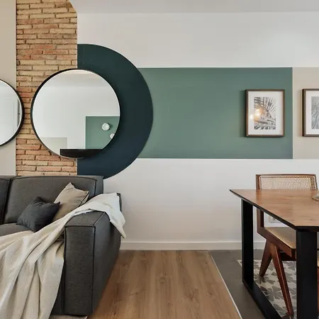 Lygos - 2 Bedrooms And Terrace In Eixample Esquerra