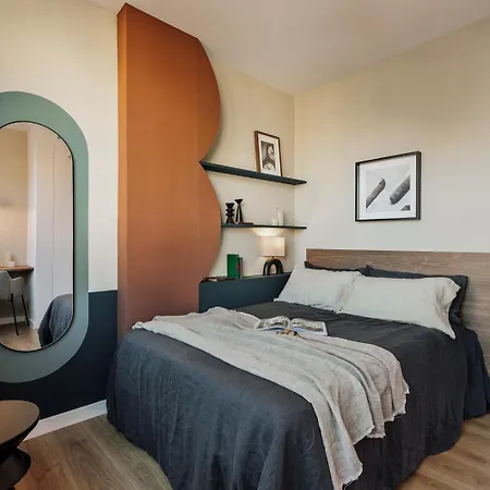 Lygos - 2 Bedrooms And Terrace In Eixample Esquerra * 바르셀로나